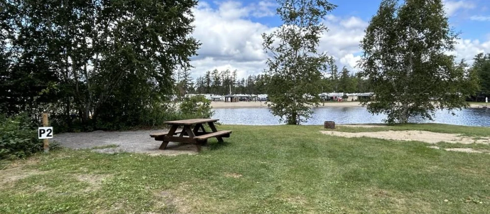 Camping Lac Joly